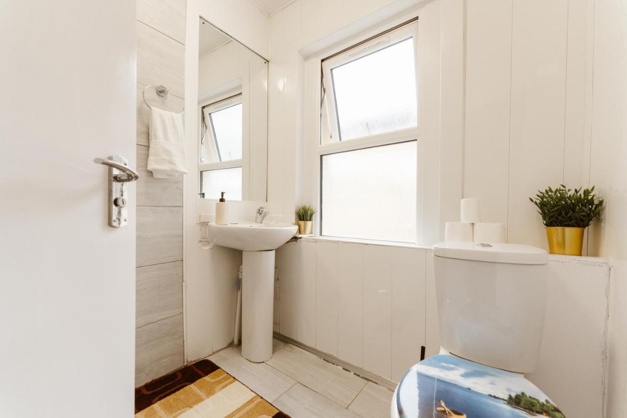 Great Rooms In Plaistow لندن المظهر الخارجي الصورة