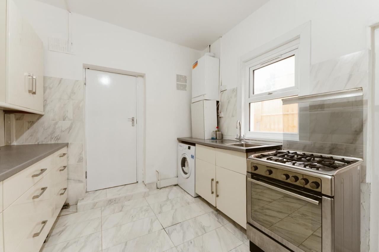 Great Rooms In Plaistow لندن المظهر الخارجي الصورة